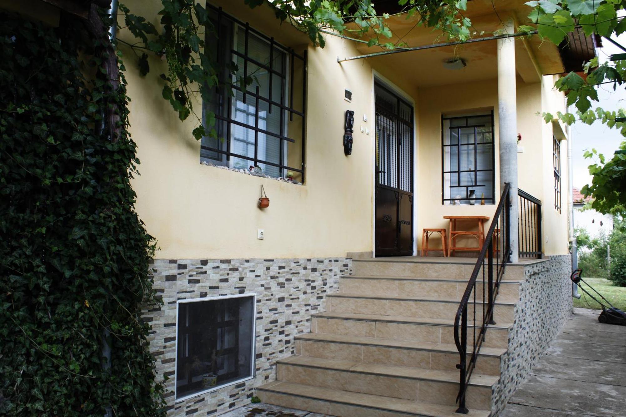 Guesthouse Planinsko Gnezdo Tŭzha Dış mekan fotoğraf